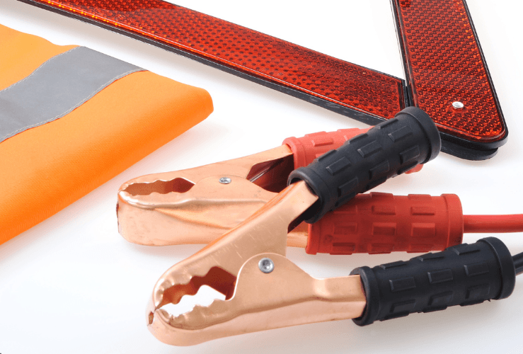 Top 10 must-have items for your car emergency kit