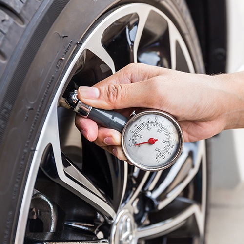 BAR vs PSI Tyre Pressure Units, and the Truth About Tyre Wear