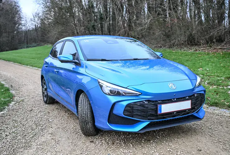 MG 3 Hybrid