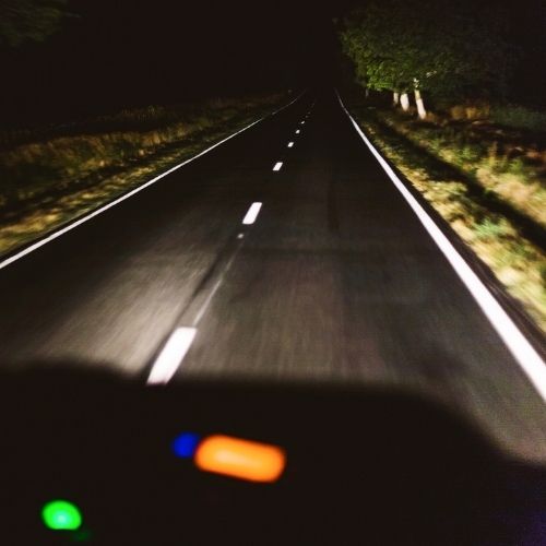 10 ways to stay safe whilst driving at night