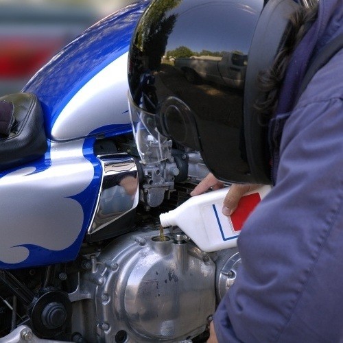 Motorcycle engine oil guide for UK
